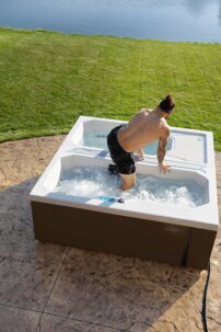 Kombinovaná horúca a studená vírivka na otužovanie  Chilly GOAT Cold Tubs Valaris