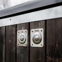 Štvorcová kúpacia kaďa, integrovaná pec 220×220