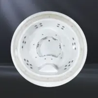 Komerčná vírivka s prelivom Riverflow a systémom pieskovej filtrácie