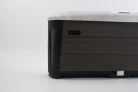 Kenya Hot Tub