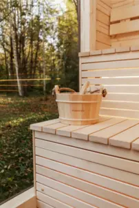 LUX REVERSE sauna s predsieňou 245 × 400 cm