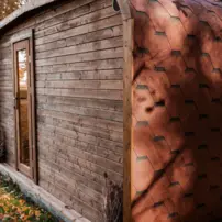 LUX REVERSE sauna s predsieňou 245 × 400 cm