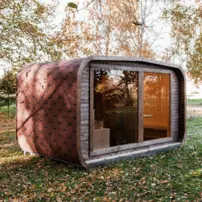 LUX REVERSE sauna s predsieňou 245 × 400 cm