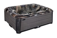 Maximus Hot Tub