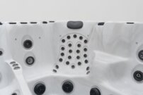 Maximus Hot Tub