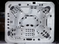Platinium spas Maximus Hot Tub, Sterling Silver