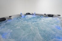 Platinum Spas Onyx Premium 220 × 220 × 94 cm, vírivka pre 5 osôb