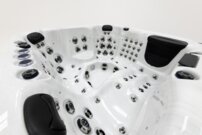 Platinum Spas Palma Deluxe 200 × 200 × 90cm, vírivka pre 6 osôb