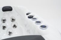 Platinum Spas Refresh Deluxe Hot tub