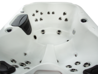 Platinum Spas St. Lucia Deluxe hot tub