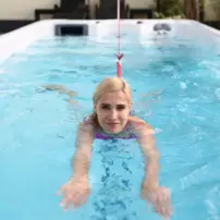 Mirna 60 Deep plavecký bazén s protiprúdom, 592x235x154 cm