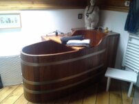 Vírivá vaňa s masážou, drevo Kambala/Smrekovec